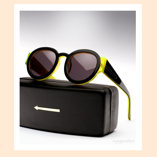 karen walker pegs sunglasses - Black and Yellow