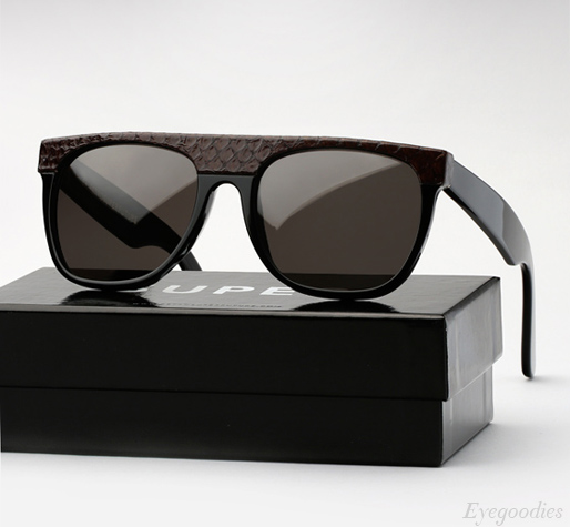 Super Flat Top Cobra Black sunglasses