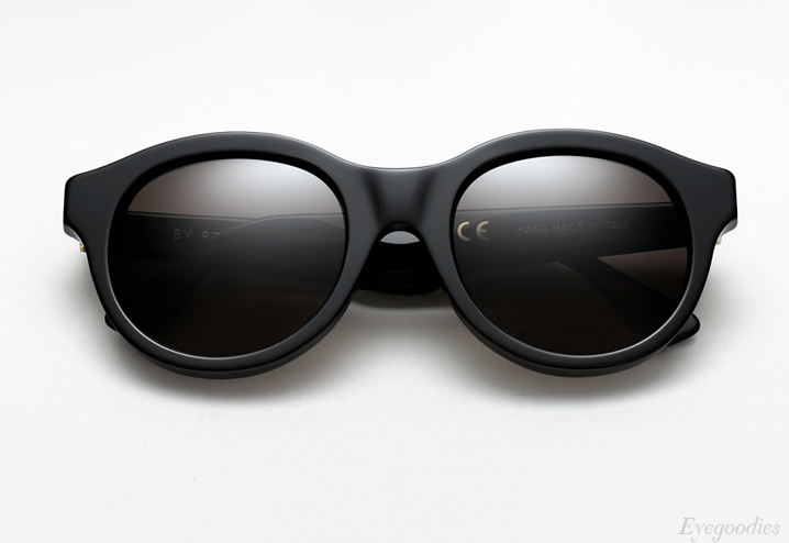 Super Mona Black Sunglasses