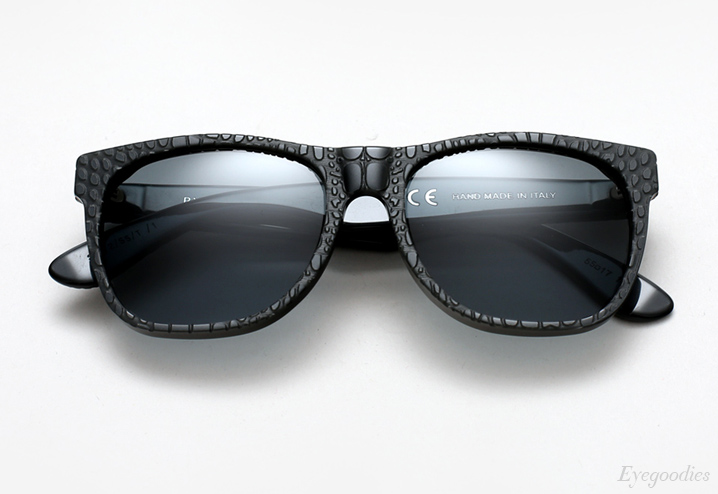 Super Basic Smeralda sunglasses