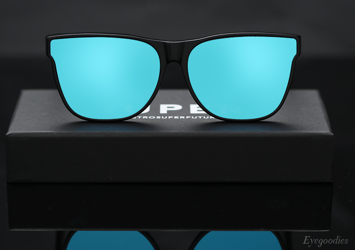 Super Basic Forma Blue Sunglasses