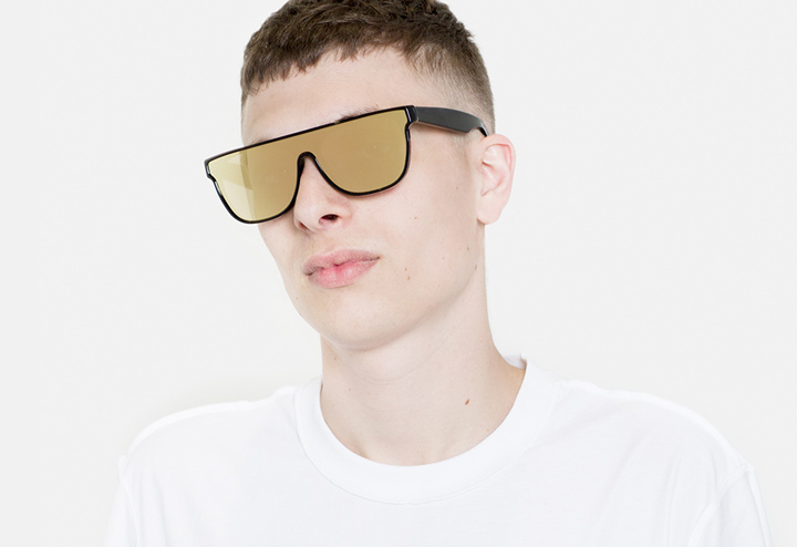 Super Flat Top Forma Gold sunglasses