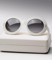 Oliver Goldsmith Koko (1966) - White