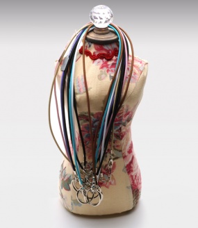 Short Elastic Eyeglass Chain