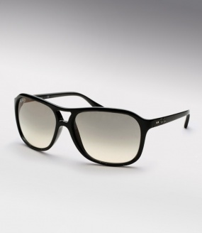 Ray Ban RB 4128