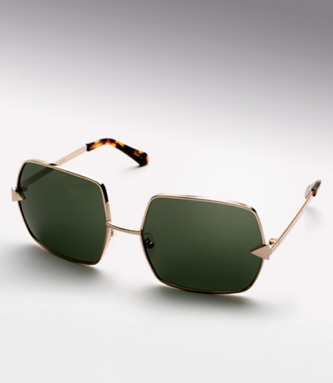 Karen Walker The Prisoner-Gold/G15