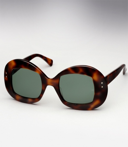 Oliver Goldsmith Uuksu (1964) - Dark Tortoiseshell