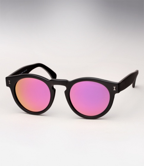 Illesteva Leonard - Matte Black w/ Pink Mirror