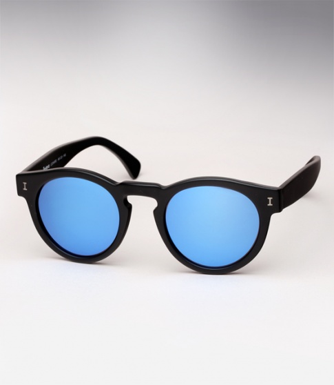 Illesteva Leonard - Matte Black w/ Blue Mirror