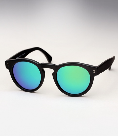 Illesteva Leonard - Matte Black w/ Aqua Green Mirror