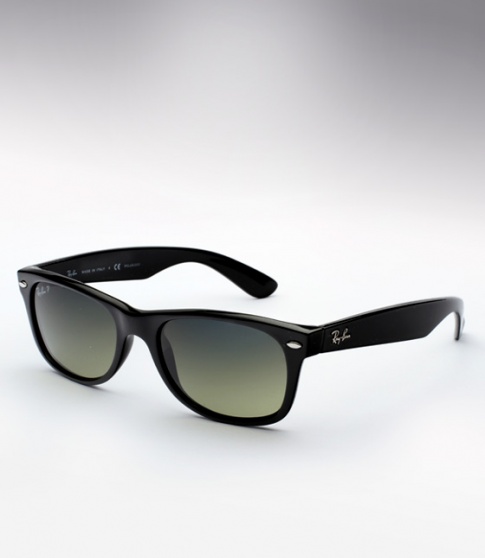 Ray Ban RB 2132 New Wayfarer - Black / Gradient